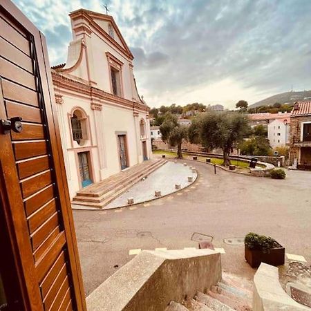 Charmant Petit Appartement Place De L Eglise П'яна Екстер'єр фото